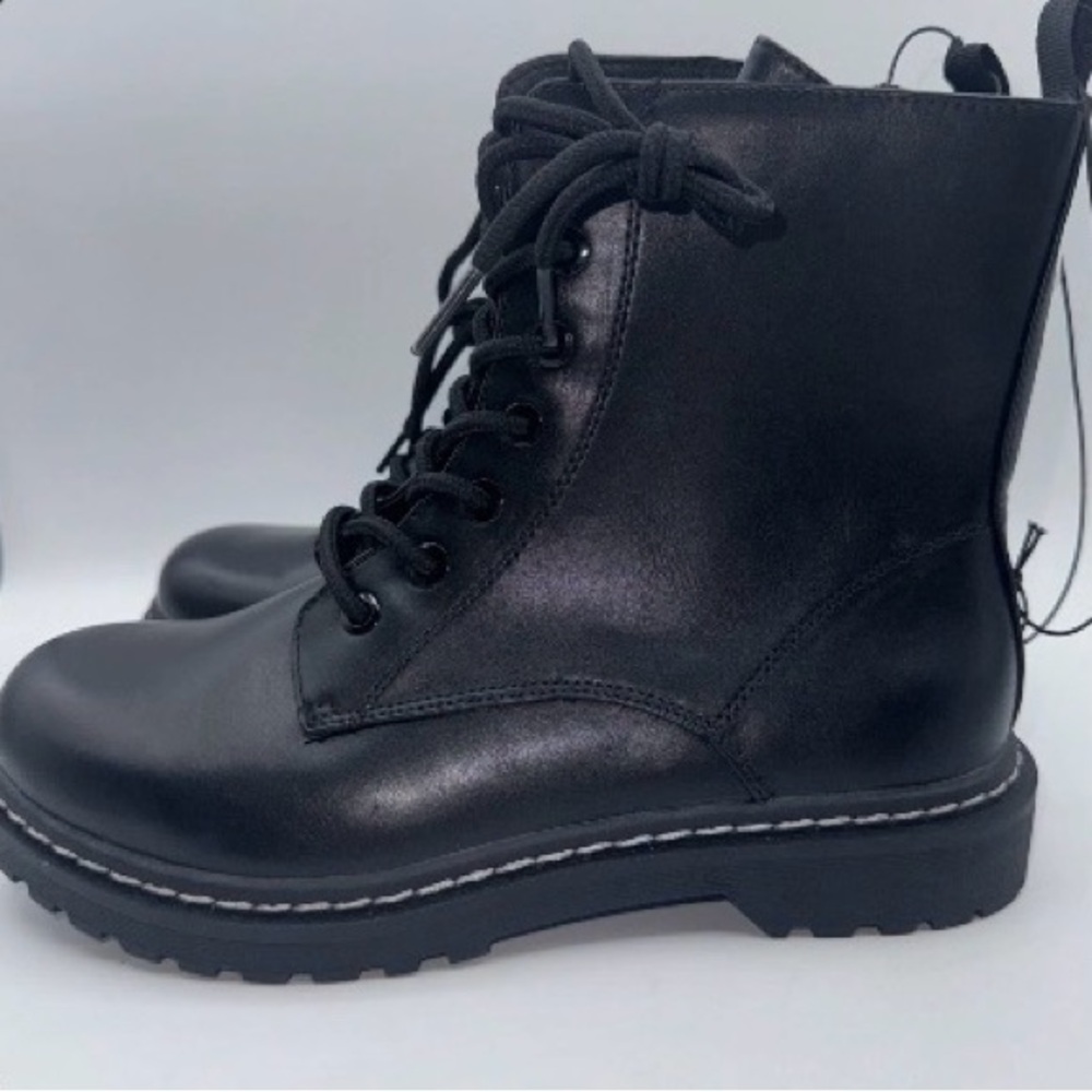 Torrid Womens Size 9 WW Combat Moto Boots Black Side Zip Lace Up Front